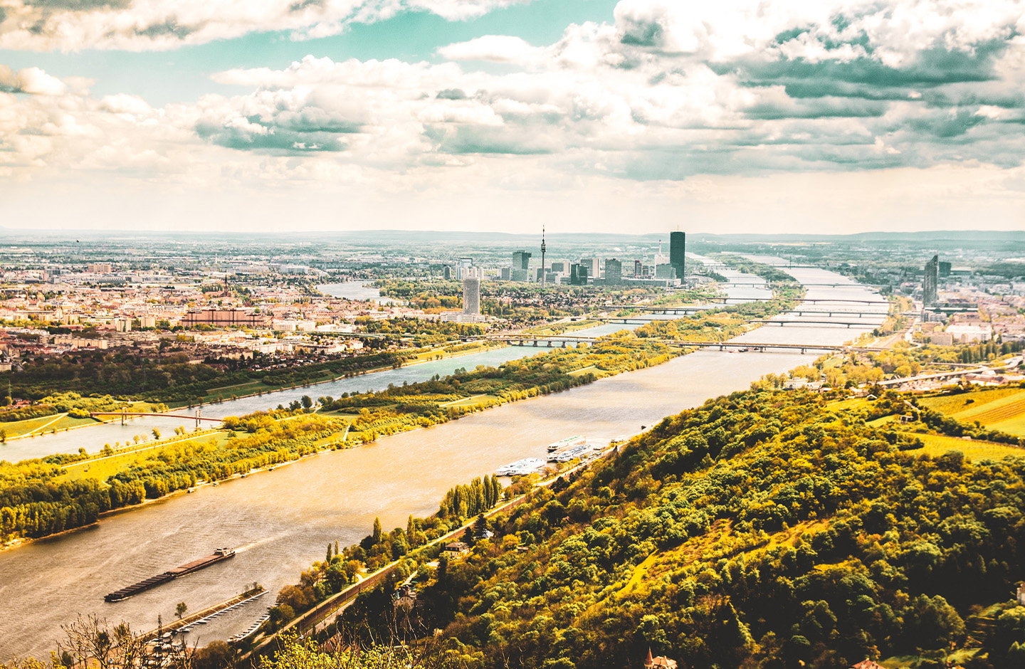 Traditionelle Heurige vor den Toren der Stadt