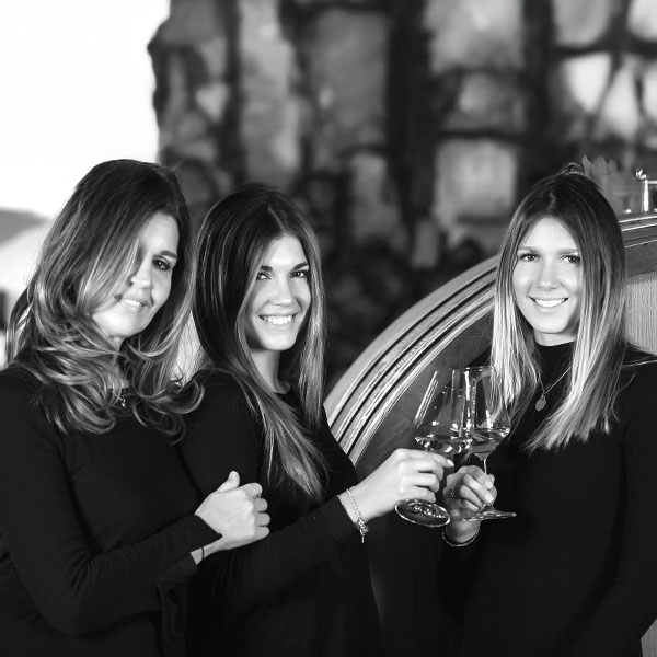 Roberta, Lisa & Nicole Borghese