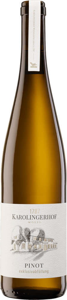 2024 Karolinger Hof Pinot reflection
